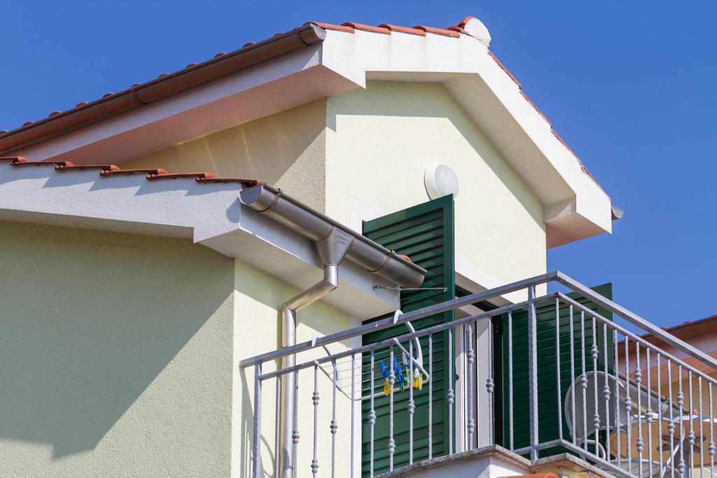 Apartments Vukelic Klenovica Luaran gambar