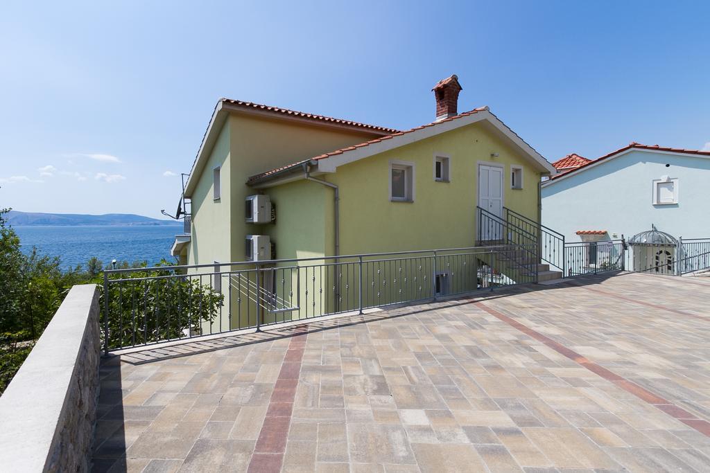 Apartments Vukelic Klenovica Luaran gambar
