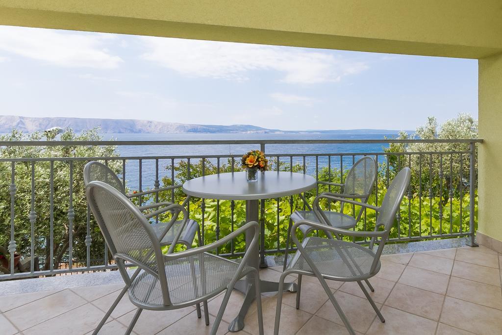 Apartments Vukelic Klenovica Bilik gambar